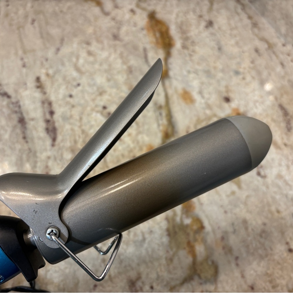 Babylisss 1.5 Curling Iron